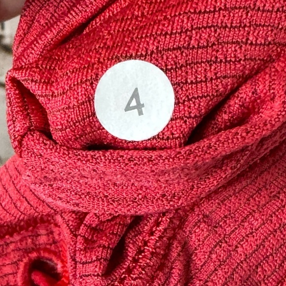 Lululemon Women's Mind Over Matter Tank Top Size 4 Tango Red Cinch Ruffles - Picture 5 of 8